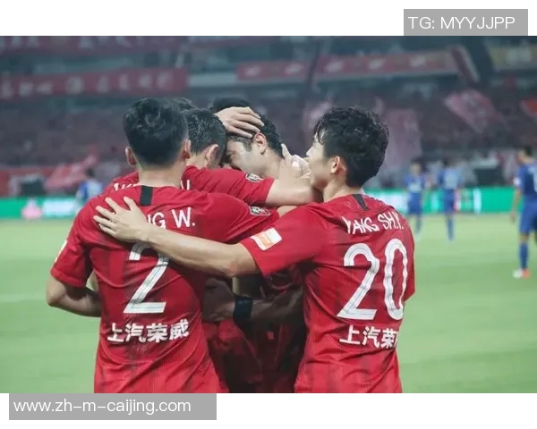 上海上港与绿地申花激战正酣谁能在德比战中笑到最后